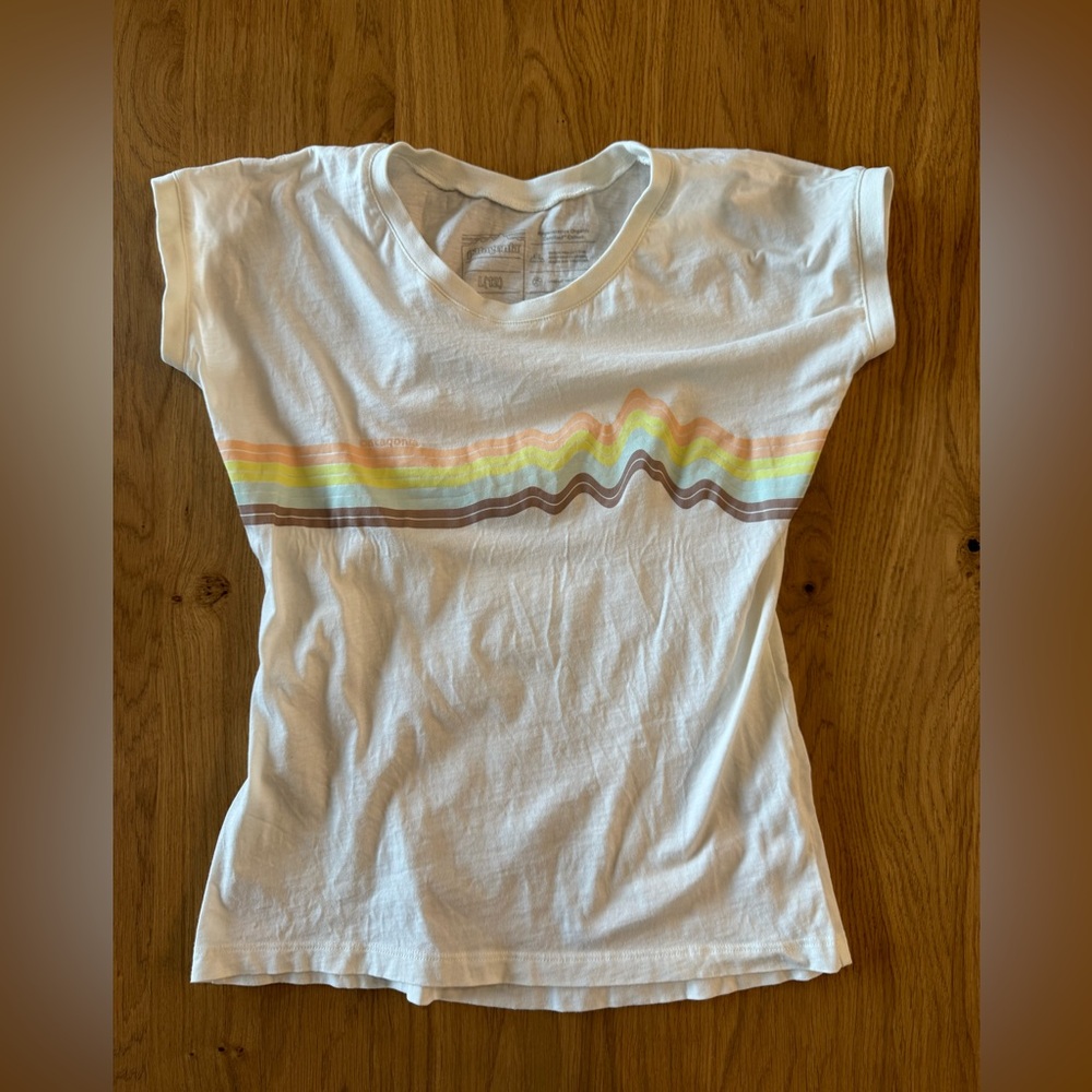 Patagonia Kids' Offwhite Tee with Colorful Stripe Graphic